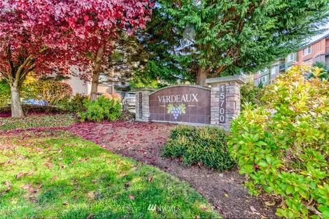 15700 116 Ave NE #206, Bothell, WA 98011 photo 2