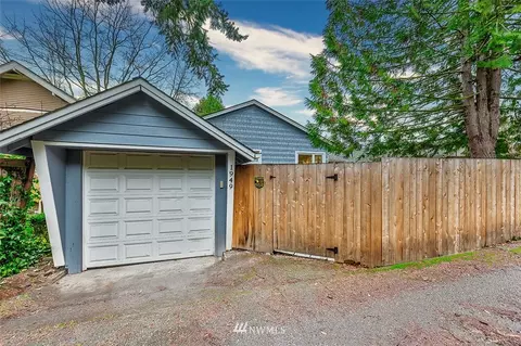 1949 26th Ave E, Seattle, WA 98112 photo 22