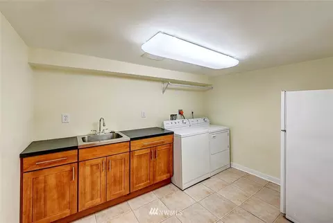 1949 26th Ave E, Seattle, WA 98112 photo 25