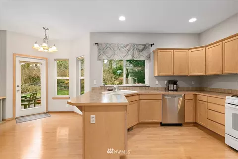 9028 NE 176th, Bothell, WA 98011 photo 11