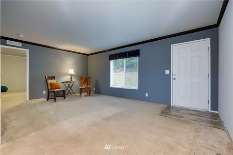 91 Ely Pl, Allyn, WA 98524 photo 3