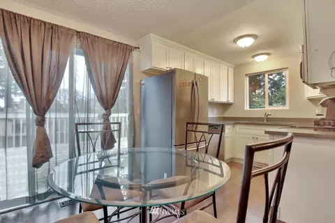 16806 5th Avenue Ct E, Spanaway, WA 98387 photo 8