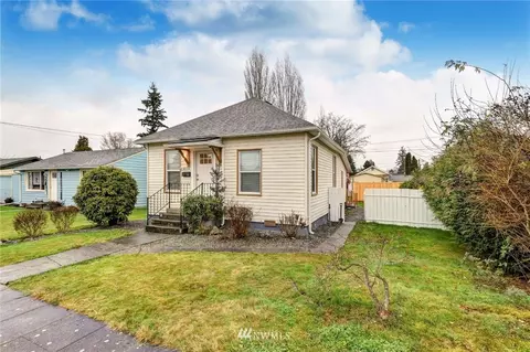 2115 Maple St, Everett, WA 98201 photo 1