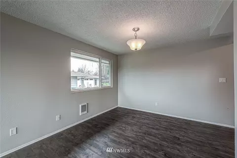 5121 Sunset Ln, Everett, WA 98203 photo 12
