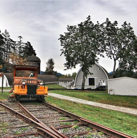 706 Mt Baker Rd, Eastsound, WA 98245 photo 2