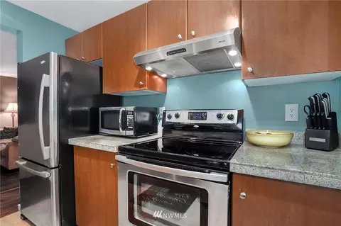 12404 E Gibson Rd #K101, Everett, WA 98204 photo 7