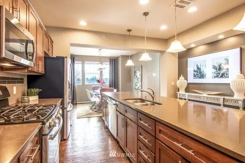 2008 113th Pl SE, Everett, WA 98208 photo 4