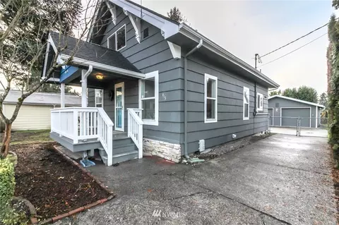 413 Corrin Ave SE, Orting, WA 98360 photo 4