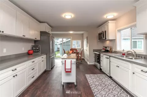 413 Corrin Ave SE, Orting, WA 98360 photo 12