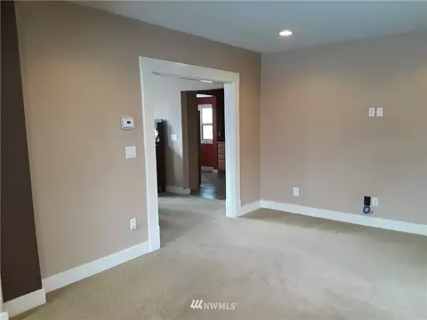 2016 Rockefeller Ave, Everett, WA 98201 photo 4