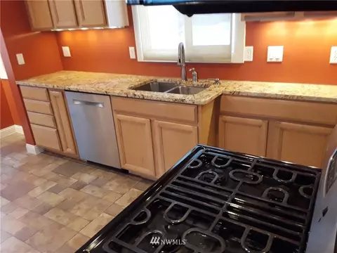 2016 Rockefeller Ave, Everett, WA 98201 photo 8