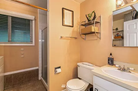 20322 10th Dr SE, Bothell, WA 98012 photo 15