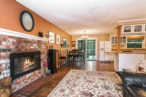 20322 10th Dr SE, Bothell, WA 98012 photo 2