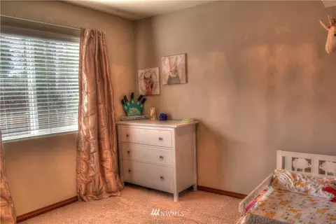 2925 Belmonte Ln, Everett, WA 98201 photo 7
