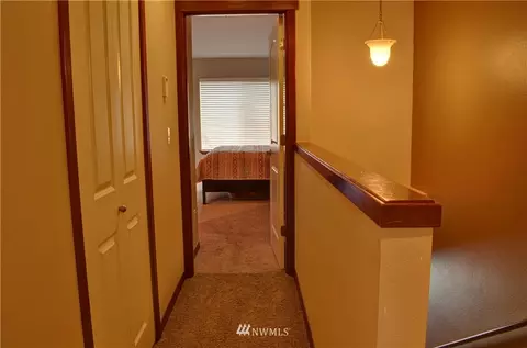 2925 Belmonte Ln, Everett, WA 98201 photo 8