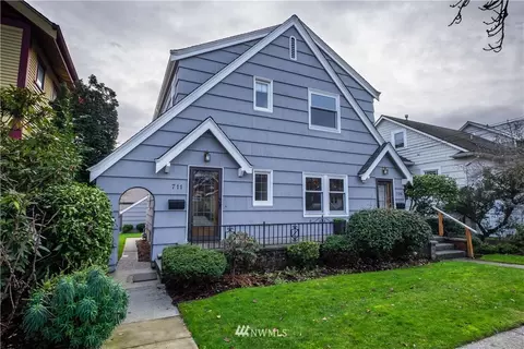 709 N 68th St, Seattle, WA 98103 photo 34