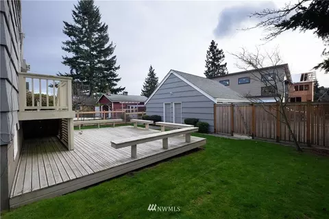 709 N 68th St, Seattle, WA 98103 photo 30