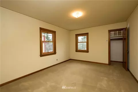 709 N 68th St, Seattle, WA 98103 photo 12