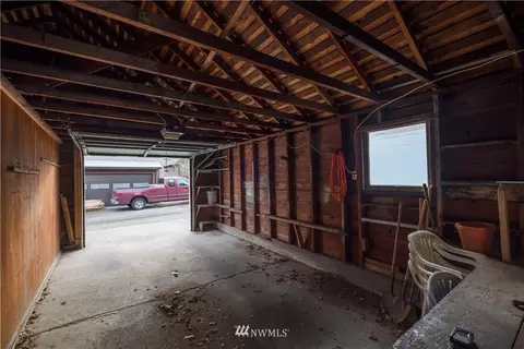 709 N 68th St, Seattle, WA 98103 photo 33