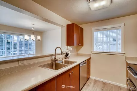 12404 E Gibson Rd #H206, Everett, WA 98204 photo 9
