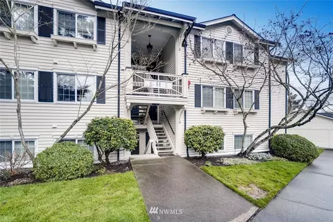 12404 E Gibson Rd #H206, Everett, WA 98204 photo 1