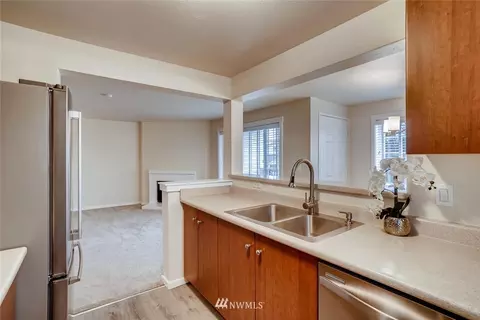 12404 E Gibson Rd #H206, Everett, WA 98204 photo 10