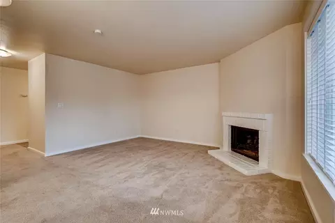 12404 E Gibson Rd #H206, Everett, WA 98204 photo 6