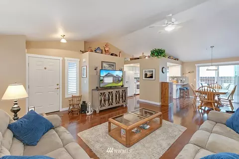 722 95th Pl SE, Everett, WA 98208 photo 3