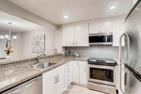 15600 116th Ave NE #M3, Bothell, WA 98011 photo 7