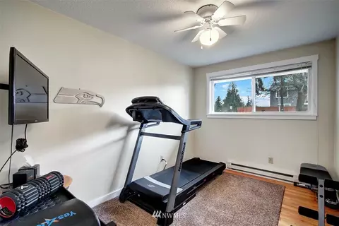 12210 Gibson Rd, Everett, WA 98204 photo 14