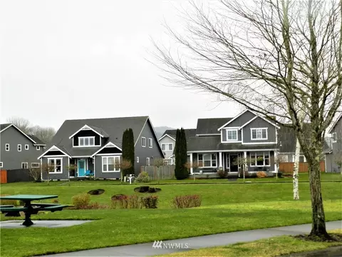 203 Cardinal St SW, Orting, WA 98360 photo 36