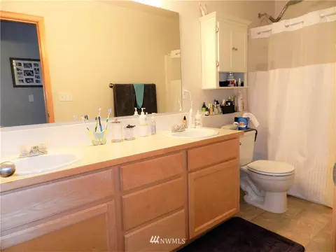 203 Cardinal St SW, Orting, WA 98360 photo 26