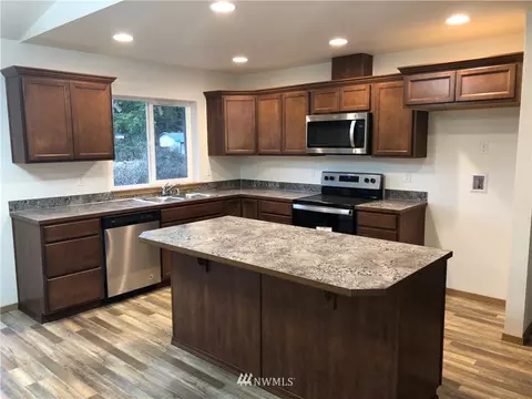 1620 208th St E, Spanaway, WA 98387 photo 2