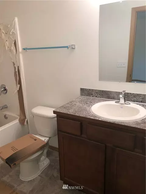 1620 208th St E, Spanaway, WA 98387 photo 6