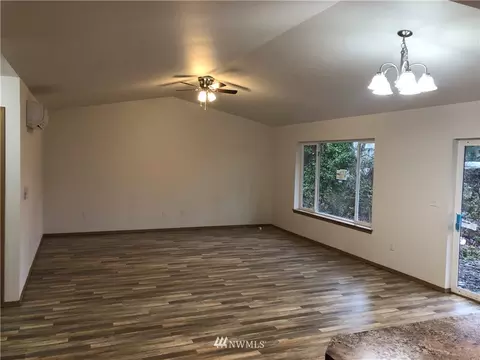 1620 208th St E, Spanaway, WA 98387 photo 4