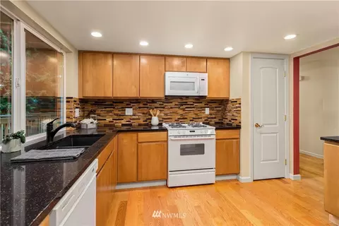 22918 38th Ave SE, Bothell, WA 98021 photo 9