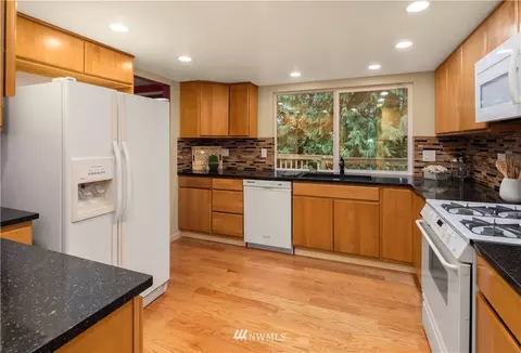 22918 38th Ave SE, Bothell, WA 98021 photo 8