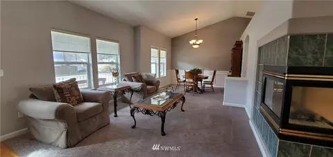 4809 235th St E, Spanaway, WA 98387 photo 3