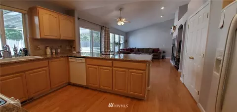 4809 235th St E, Spanaway, WA 98387 photo 10