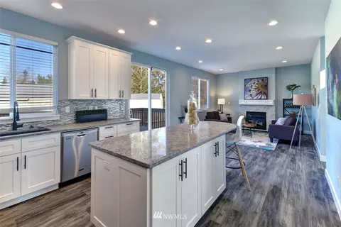 20121 Bartlett Rd, Bothell, WA 98012 photo 9