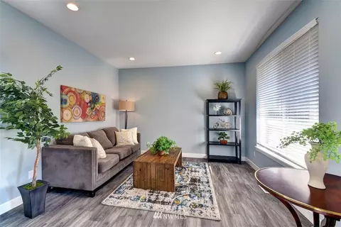 20121 Bartlett Rd, Bothell, WA 98012 photo 2