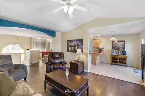 14409 145th St E, Orting, WA 98360 photo 8
