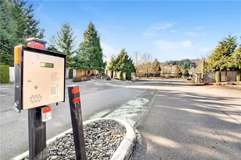14409 145th St E, Orting, WA 98360 photo 3