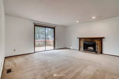 2932 165th Pl SE, Bothell, WA 98012 photo 2