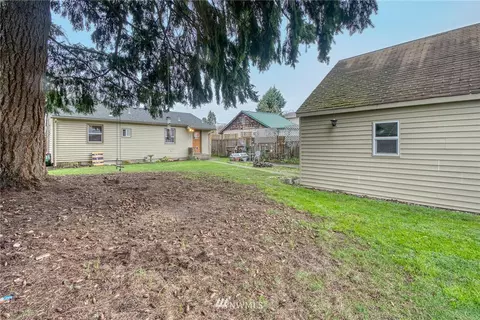 952 8th Ave, Longview, WA 98632 photo 17