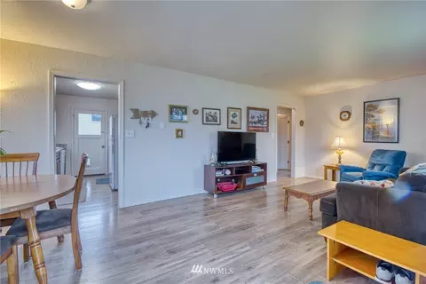 952 8th Ave, Longview, WA 98632 photo 9