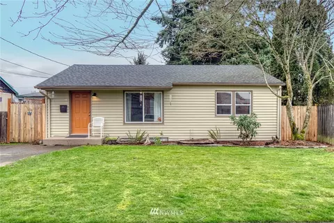 952 8th Ave, Longview, WA 98632 photo 1