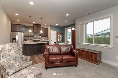 405 Oak St SW, Orting, WA 98360 photo 8