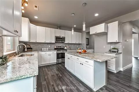 7919 206th Street Ct E, Spanaway, WA 98387 photo 10