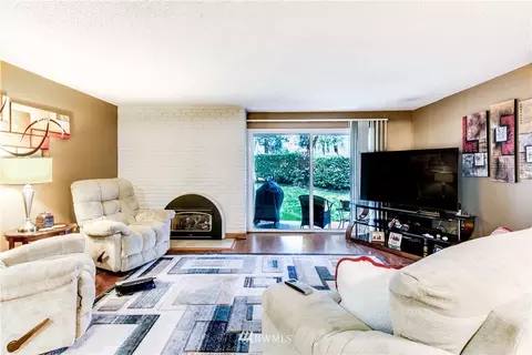 7425 SW Ruby Dr #E8, Lakewood, WA 98498 photo 4